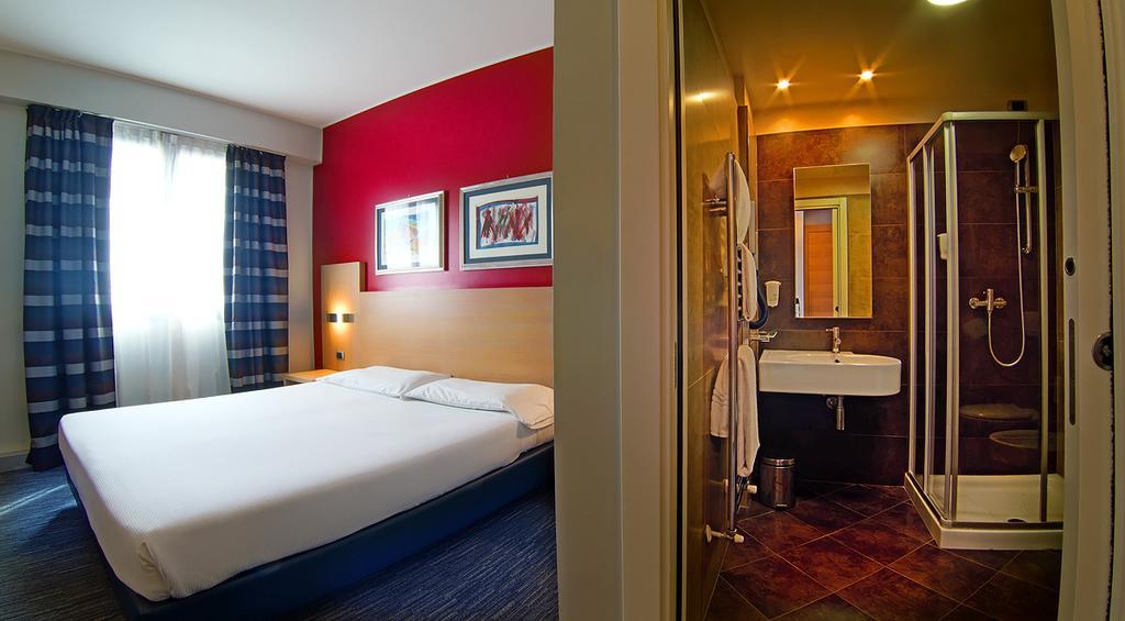 Hotel Sporting Cologno Cologno Monzese Phòng bức ảnh